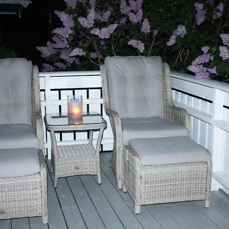 Odderhei, Spacious & Family Friendly House, Sunny Veranda